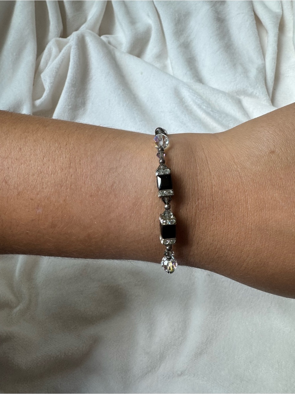 Vintage Elegant Black Crystal Silver Bracelet